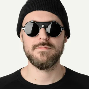 Hut Hat