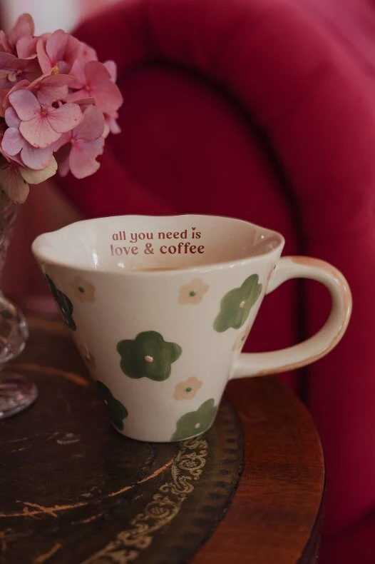 Mugg All you need is love & coffee Majas Cottage - Bild 3