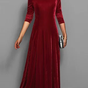 Dammaxiklänning – Sammetslook – Långa ärmar – Elegant kvällsstil