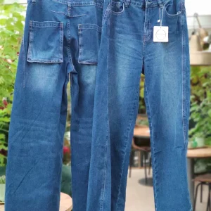 Jeans, tuff modell, utanpåfickor