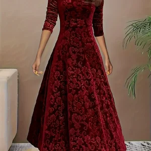 Dam maxiklänning i velour – Fyrkantig hals – 3/4-ärmar – Elegant feststil